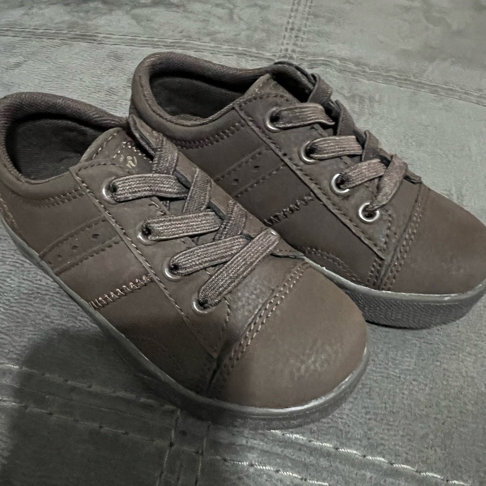Penguin junior shoes